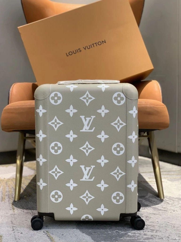 Vuitton Louis Suitcase 65200 EyeCatching 0701